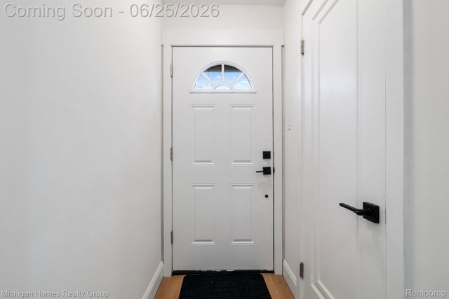 235 Flowerdale Street, Ferndale, MI 48220