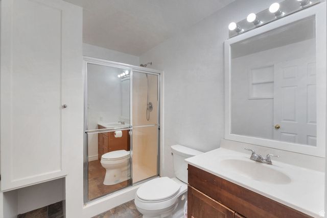 1675 S LAKEWOOD DR, Orem, UT 84058