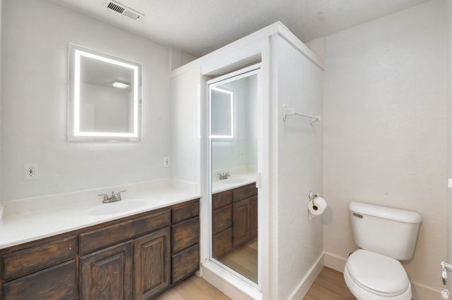 1675 S LAKEWOOD DR, Orem, UT 84058