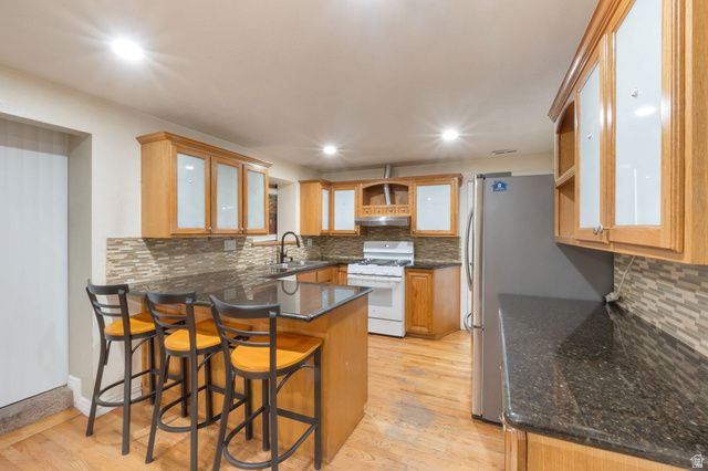 1675 S LAKEWOOD DR, Orem, UT 84058