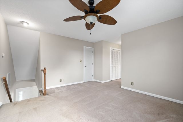 290 Andrew Jackson Dr, Clarksville, TN 37043