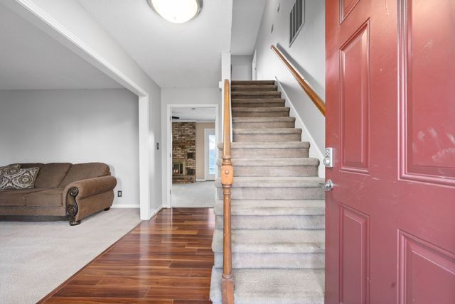 290 Andrew Jackson Dr, Clarksville, TN 37043