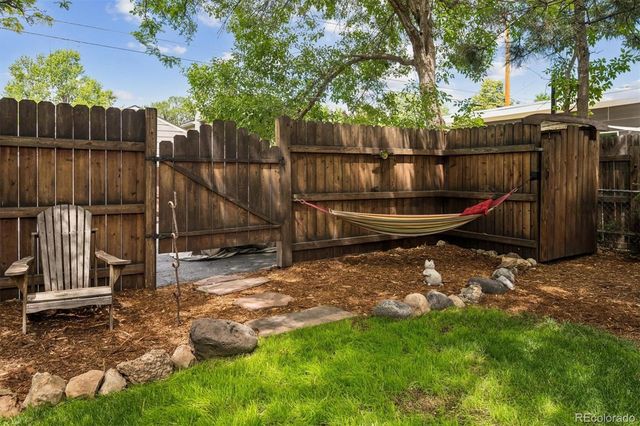 2835 Dahlia Street, Denver, CO 80207