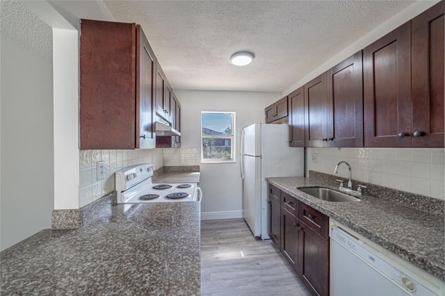 3218 Coral Ridge Drive 3218, Coral Springs, FL 33071