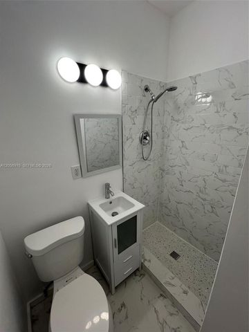 215 30th Street 1, Miami Beach, FL 33140