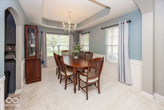 18287 Kinder Oak Drive, Noblesville, IN 46062