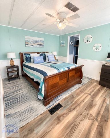 514 Walker Lane, Baxley, GA 31513