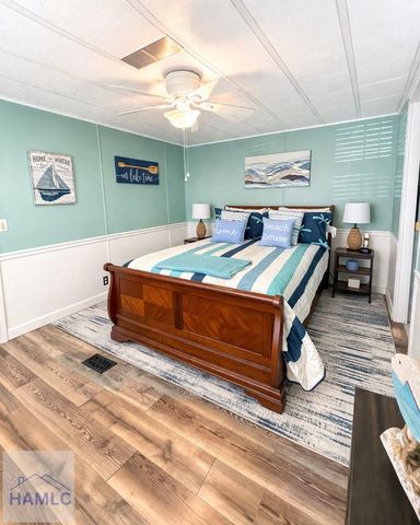 514 Walker Lane, Baxley, GA 31513