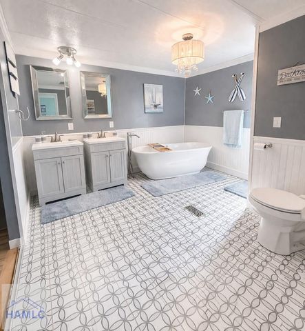 514 Walker Lane, Baxley, GA 31513