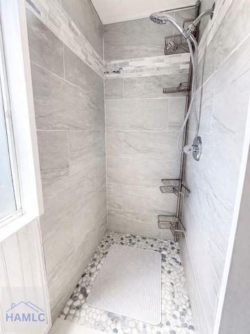 514 Walker Lane, Baxley, GA 31513