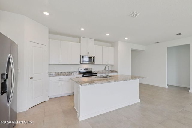 3606 BELLA SERA Lane, Green Cove Springs, FL 32043