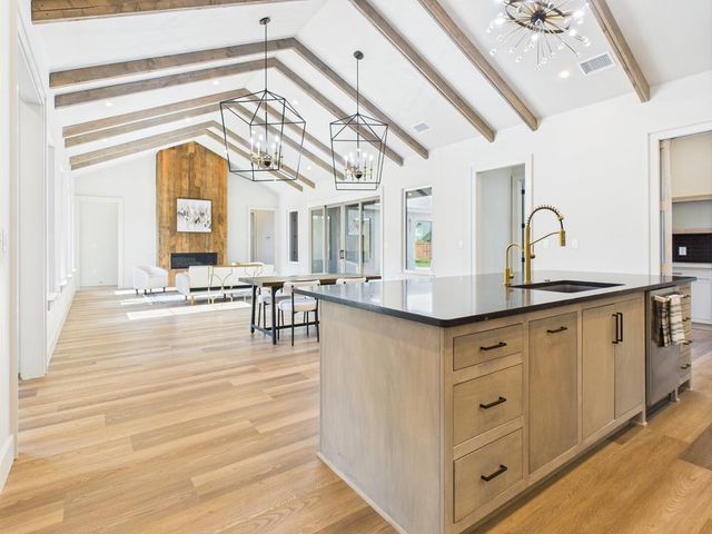 1603 Paseo De Vaca St, San Angelo, TX 76901