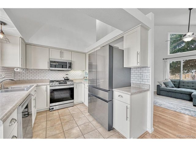 34084 Prairie Loop, Elizabeth, CO 80107