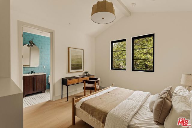 4607 Morse Avenue, Sherman Oaks, CA 91423