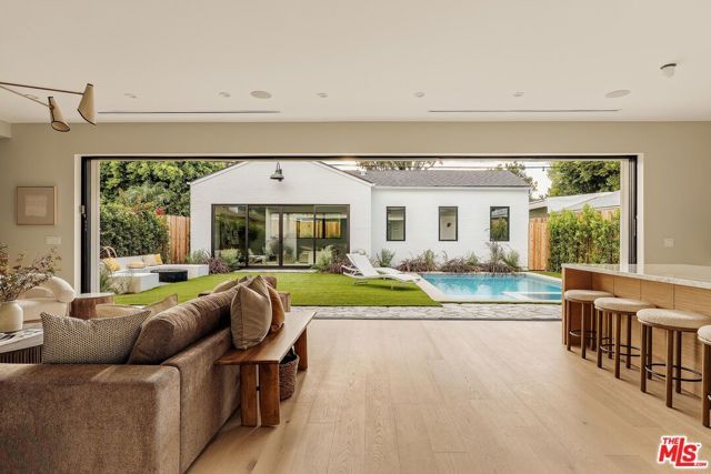 4607 Morse Avenue, Sherman Oaks, CA 91423