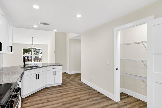 37706 DIXIE AVENUE, Dade City, FL 33525