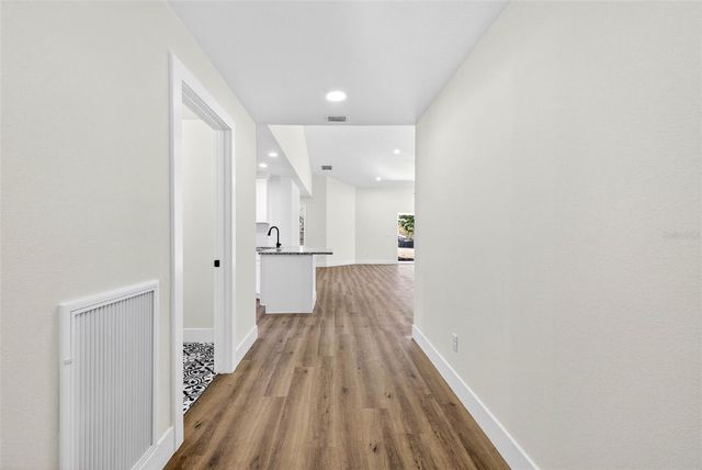 37706 DIXIE AVENUE, Dade City, FL 33525