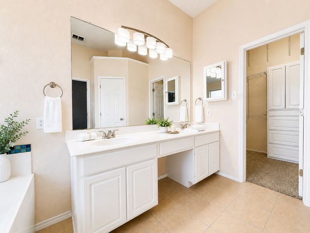 6514 Autumnwood Drive, Frisco, TX 75035