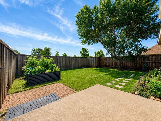 6514 Autumnwood Drive, Frisco, TX 75035