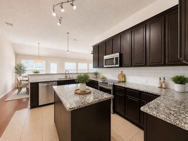 6514 Autumnwood Drive, Frisco, TX 75035