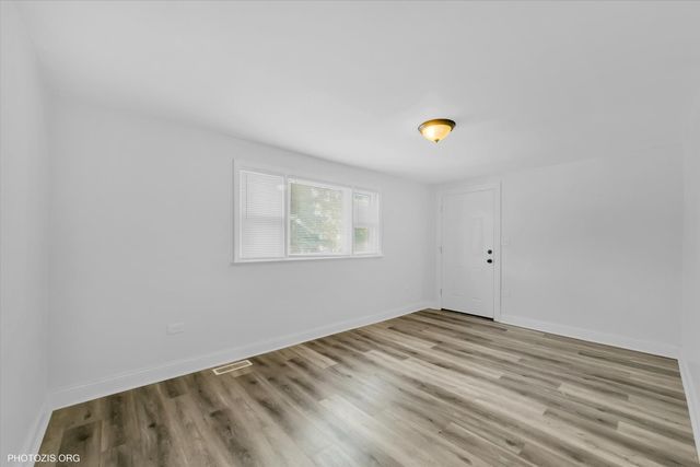 10002 S Torrence Avenue, Chicago, IL 60617