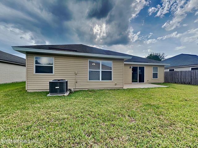 6463 SILK LEAF Lane, Jacksonville, FL 32244