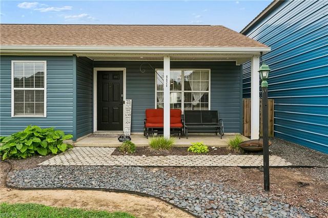 6824 Michael LN, Hayes, VA 23072
