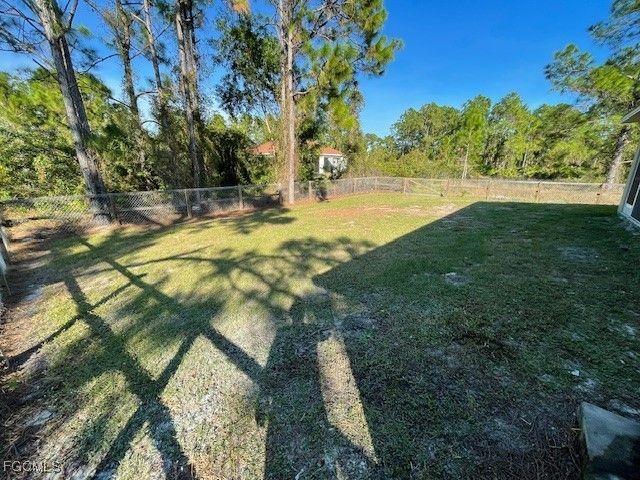 1237 Chrysler ST, Lehigh Acres, FL 33974