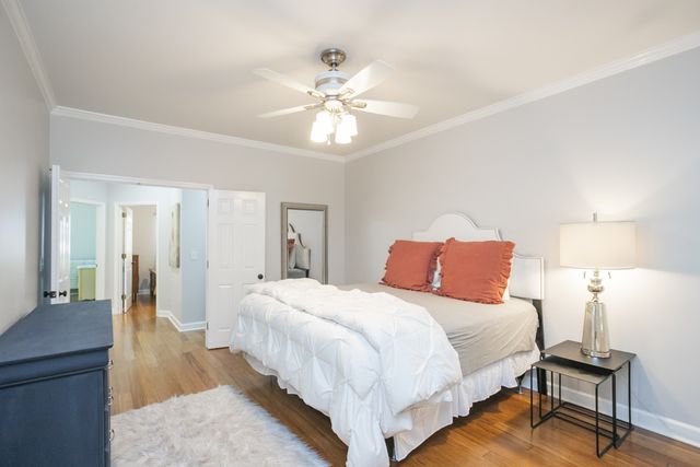 1004 Elmshade Ln, Nashville, TN 37211