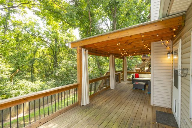 1004 Elmshade Ln, Nashville, TN 37211