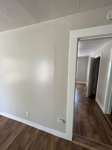 609 EN 15th Street B, Abilene, TX 79601