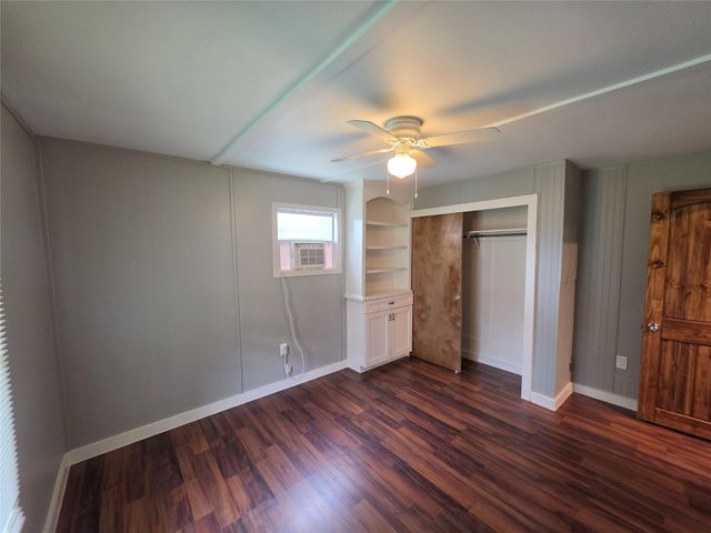 6426 W Bend Street, Houston, TX 77085