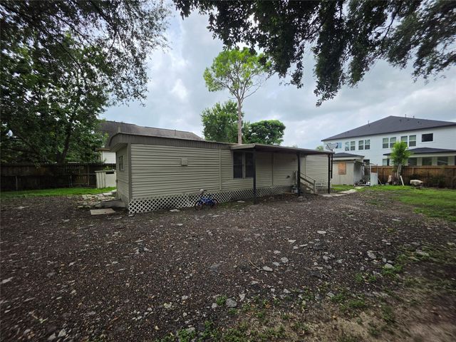 6426 W Bend Street, Houston, TX 77085