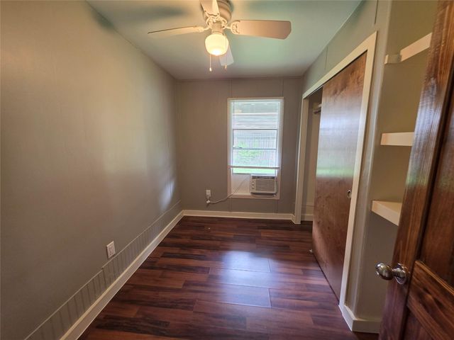6426 W Bend Street, Houston, TX 77085