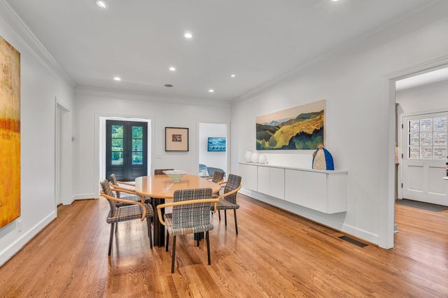 204 Longwood Ct, Nashville, TN 37215