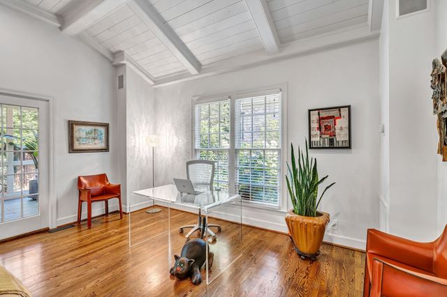 204 Longwood Ct, Nashville, TN 37215