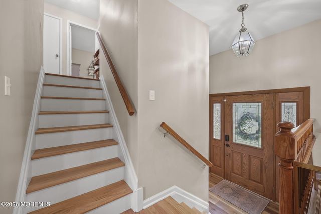72 Wynnewood Court, Freehold, NJ 07728