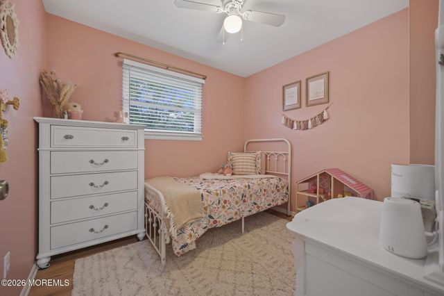 72 Wynnewood Court, Freehold, NJ 07728