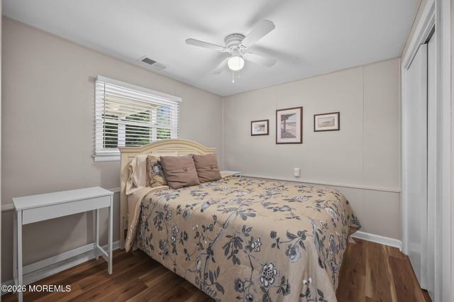 72 Wynnewood Court, Freehold, NJ 07728