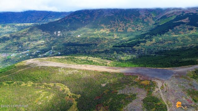 7690 Big Mountain Drive, Anchorage, AK 99516