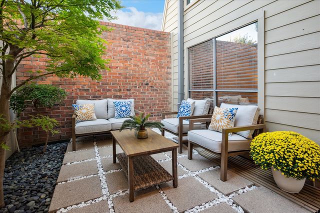 3919 Buena Vista Street B, Dallas, TX 75204