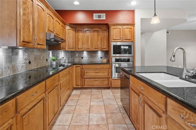 12772 Cimarron, Victorville, CA 92392