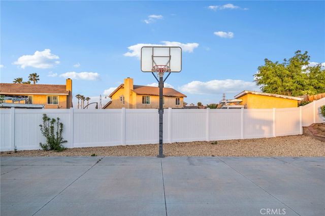 12772 Cimarron, Victorville, CA 92392