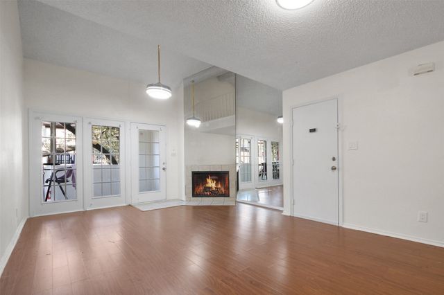 13215 Emily Road 2207, Dallas, TX 75240