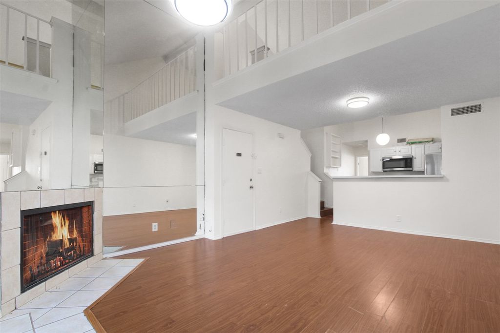 13215 Emily Road 2207, Dallas, TX 75240