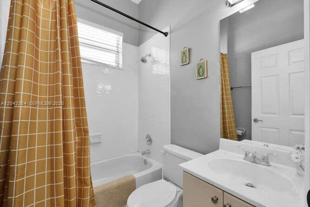 2405 SE 5th Court, Homestead, FL 33033