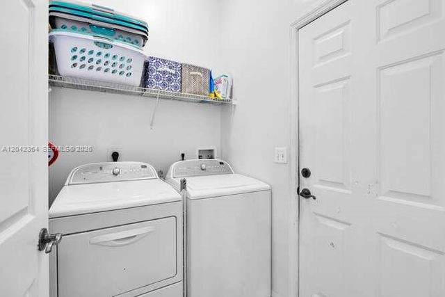 2405 SE 5th Court, Homestead, FL 33033