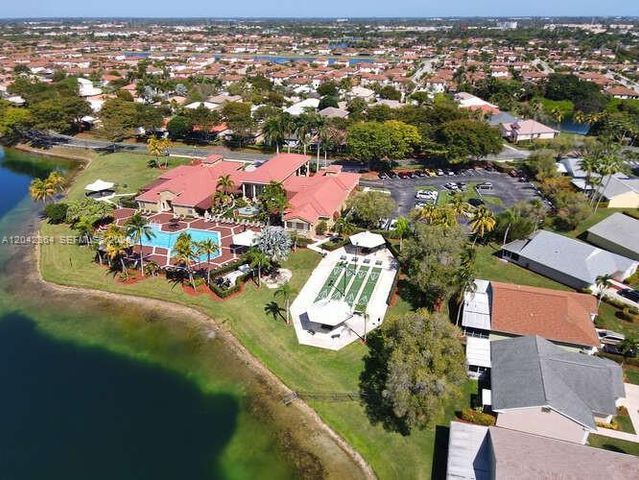 2405 SE 5th Court, Homestead, FL 33033