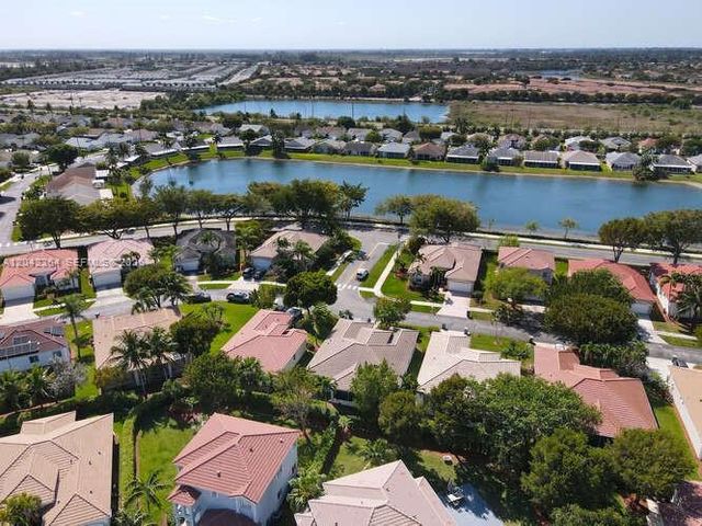 2405 SE 5th Court, Homestead, FL 33033