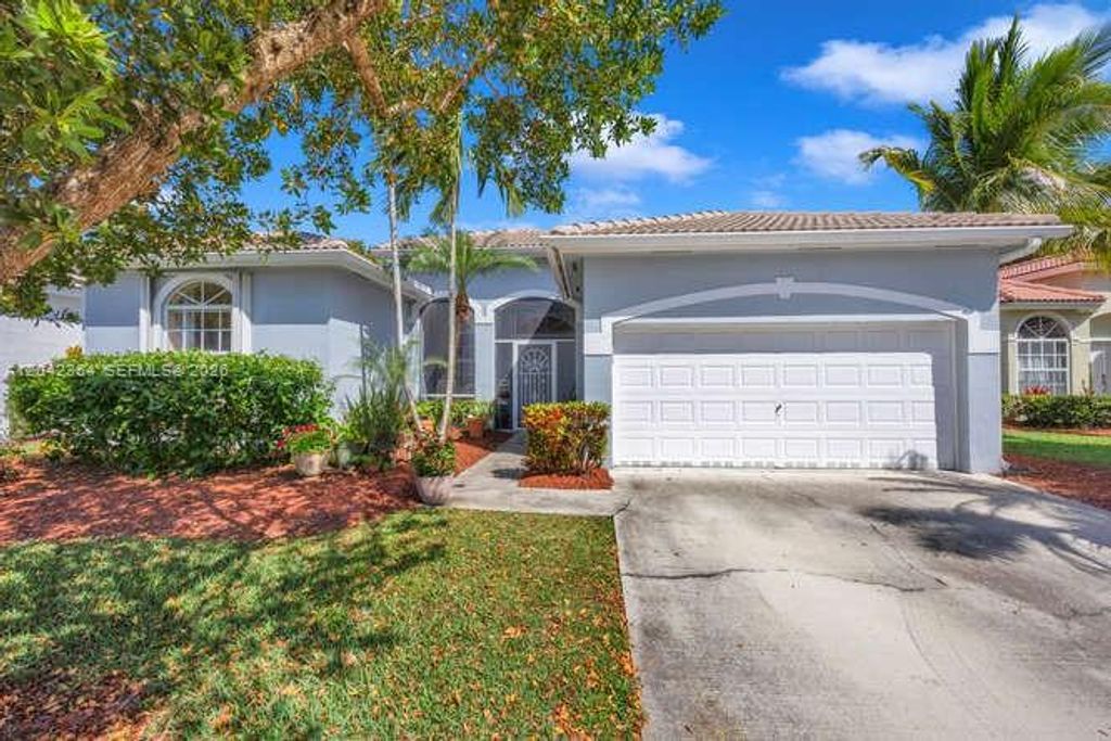 2405 SE 5th Court, Homestead, FL 33033